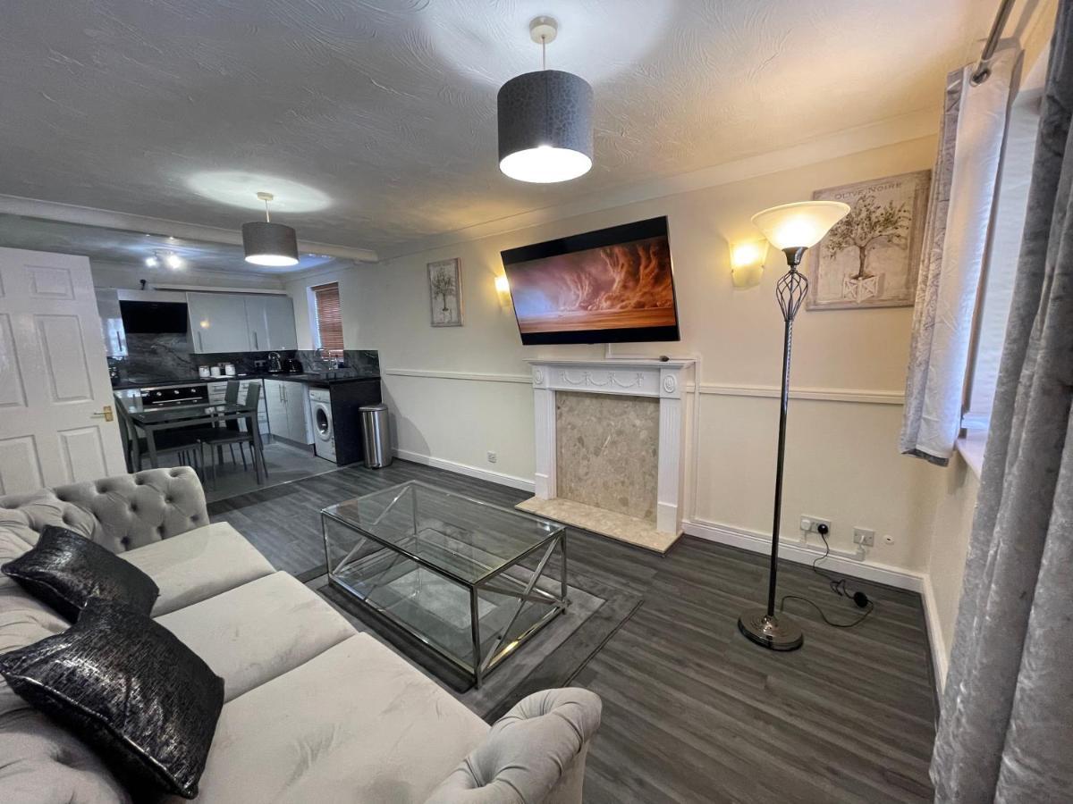The Regency Entire 1 Bedroom Flat Accomodation Leicester Dış mekan fotoğraf